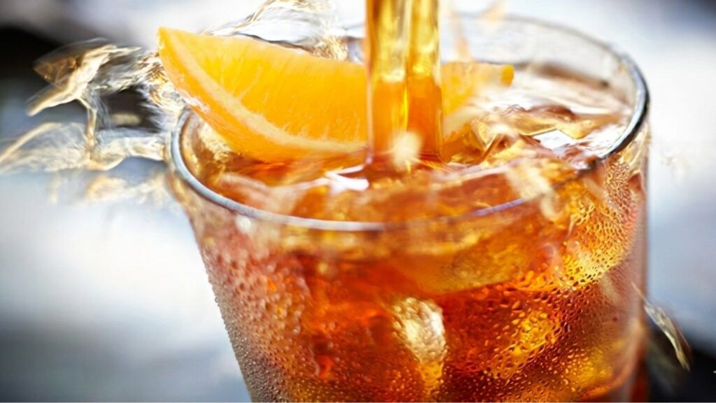 Bellini Peach-Raspberry Iced Tea